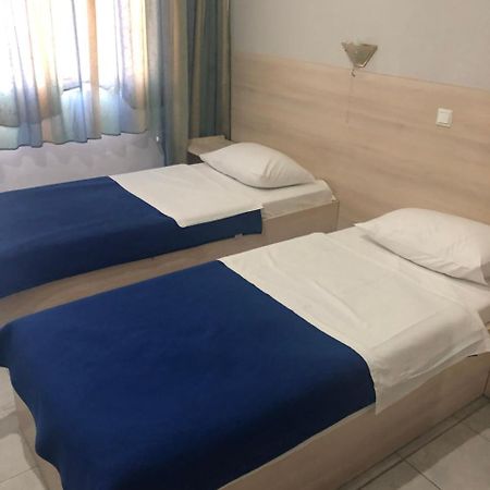 Filoxenia Hotel Tesalonika Bagian luar foto