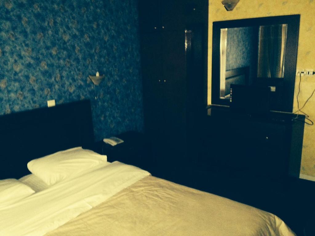Filoxenia Hotel Tesalonika Bagian luar foto